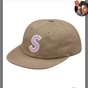 supreme felt s logo hat